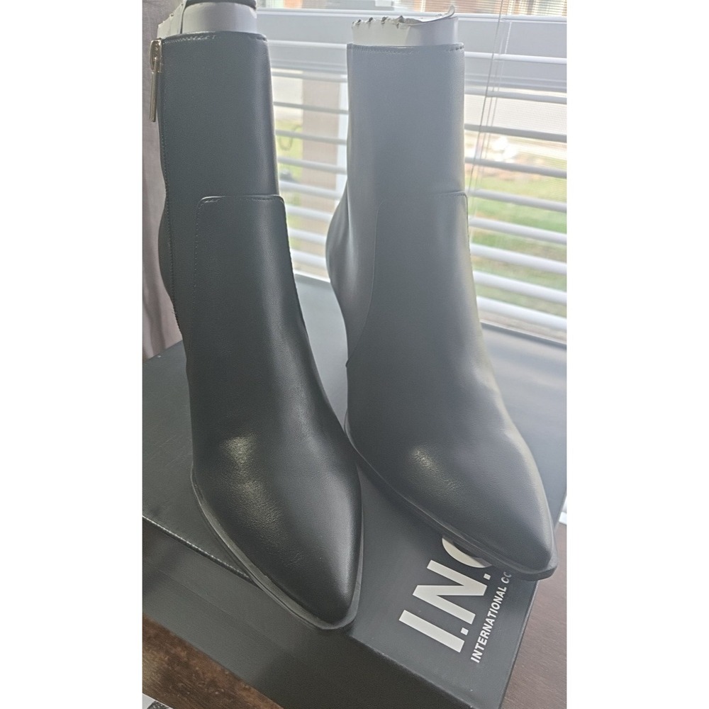 INC International Concepts Batyap Black Ankle Boots‎ Womens 8M Heeled New in Box